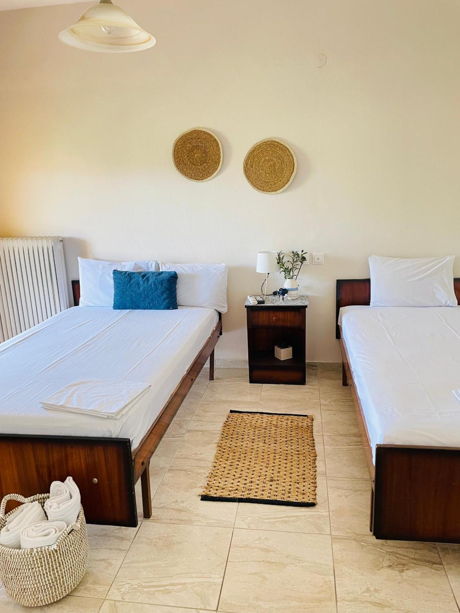 Aktaion Hotel Skala Alykis ภายนอก รูปภาพ