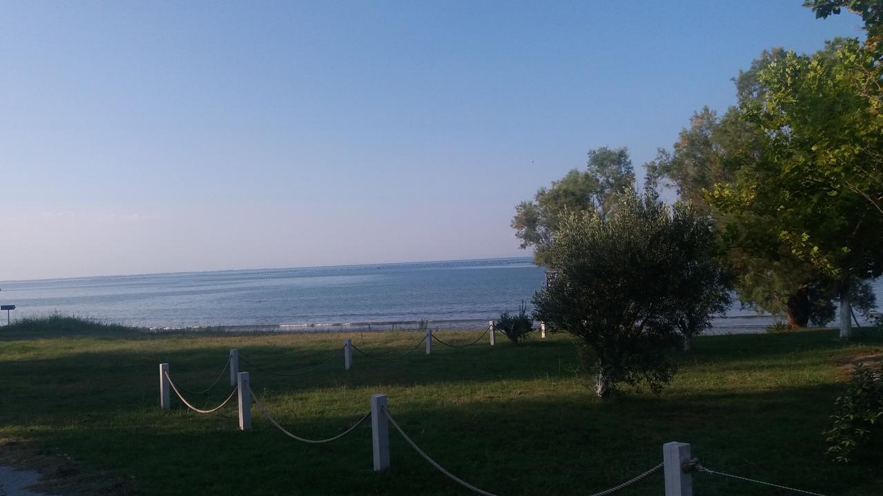 Aktaion Hotel Skala Alykis ภายนอก รูปภาพ